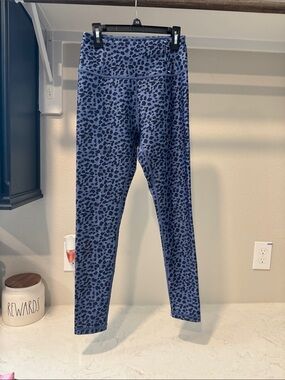 CALIA by Carrie Underwood Blue Leopard Print Leggings